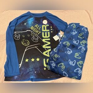 Wonder Nation Galaxy Gamer PJ set. Glow in the Dark. New with tags. Youth XXL 18